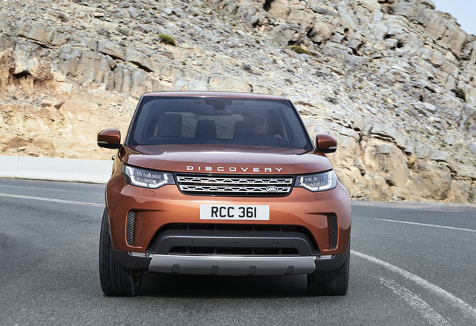 Land Rover Discovery 5p 3.0 TD6 190kW VICTORINOX