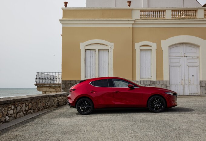 Mazda Mazda3 Hatchback 2.0 e-Skyactiv G 90kW Auto Exclusive-Lin