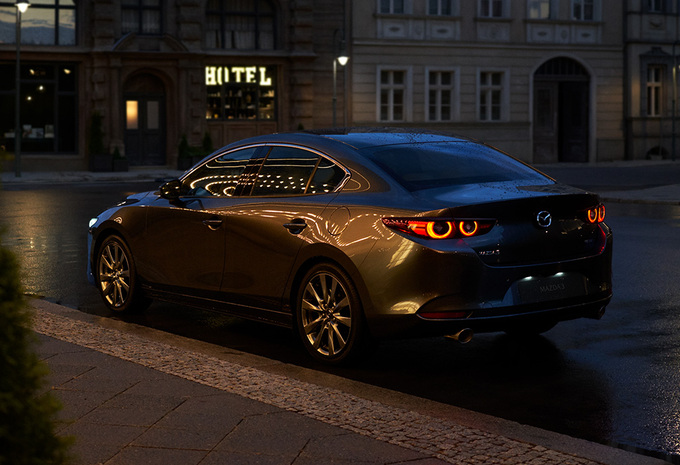 Mazda Mazda3 Sedan 1.8 Skyactiv-D 85kW Skydrive Luxury