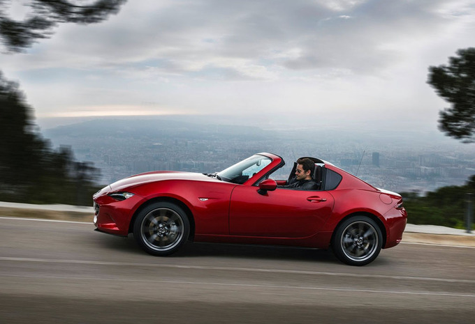 Foto s Mazda MX 5 Coup 1 5 Skyactiv G 97kW Prime Line RF AutoGids