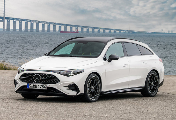 Mercedes-Benz Classe CLA Shooting Brake CLA 200 d Urban 4MATIC