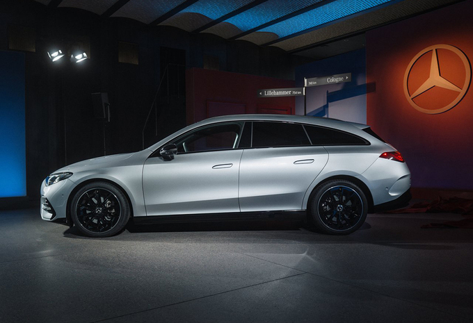 Mercedes-Benz Classe CLA Shooting Brake CLA 200 d Urban 4MATIC