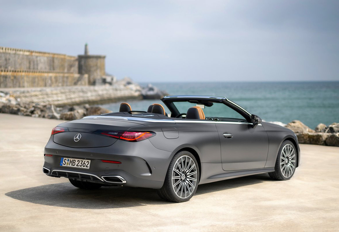 Mercedes-Benz CLE Cabriolet CLE 450 4MATIC Cabriolet AMG Line