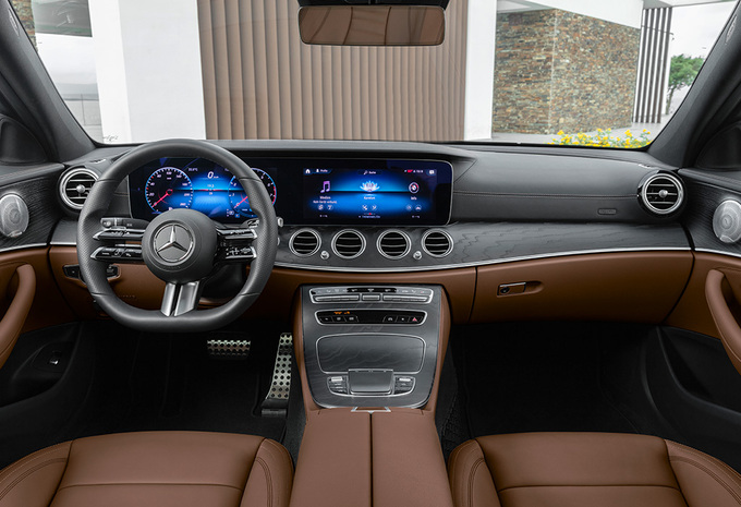Mercedes-Benz Classe E Berline E 200 d Luxury Line