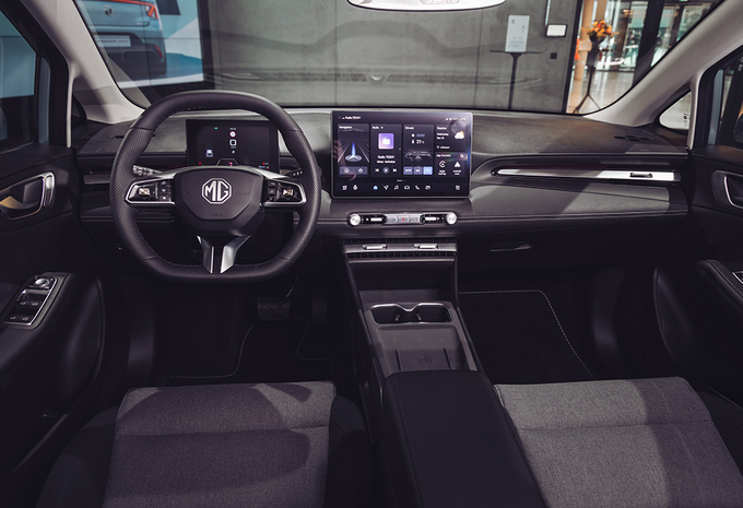 MG MG4 EV URBAN 54 kWh Comfort