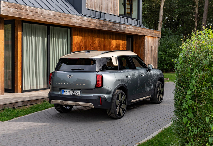 MINI Countryman Coopers SD AT (120 kW)
