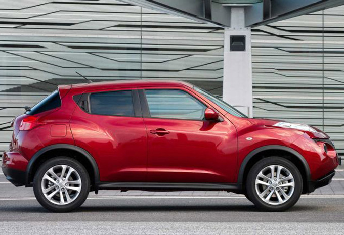 Nissan Juke 1.6 DIG-T 4WD Auto. Connect Edition