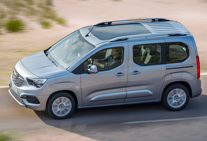 Opel Combo-e Life 5p Electric 50 kW/h Long Edition Plus
