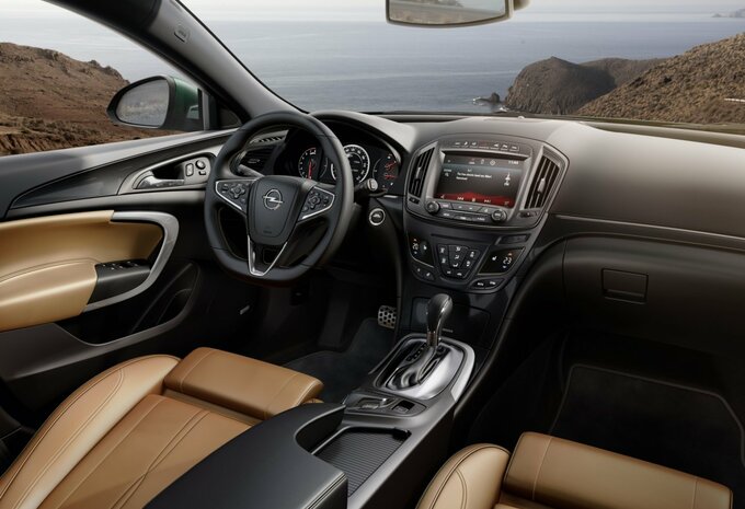 Opel Insignia 5d 2.0 Bi-Turbo CDTI 143kW Aut. 4X4 Cosmo