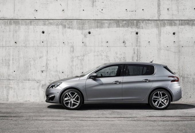 Peugeot New 308 5d 1.6 HDI 68kW Active