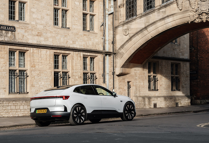 Polestar 4 coupé Dual motor Prime