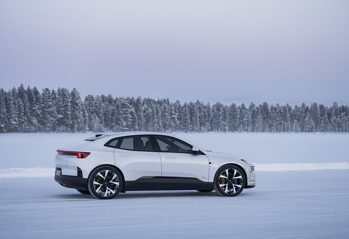 Polestar 4 coupé Dual motor Prime