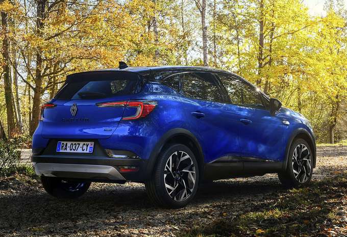 Renault Captur E-TECH Plug-in Hybrid 159 Rive Gauche