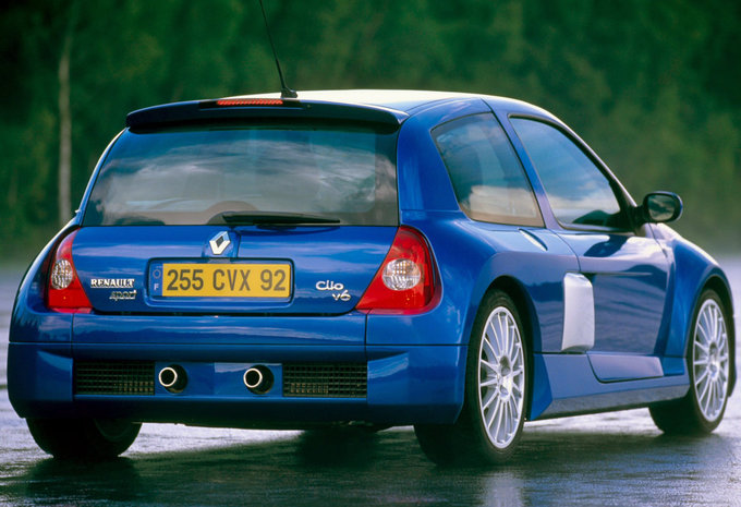 Renault Clio V6 3.0 V6 