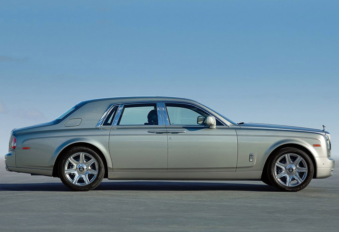 Rolls-Royce Phantom 6.7 V12