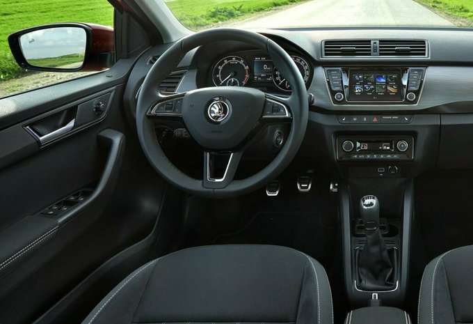 Foto S Technische Gegevens Skoda Fabia 5d 1 0 Tsi 70kw Ambition 2021 Autowereld