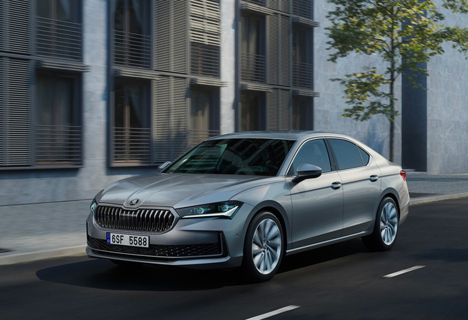 Skoda Superb 5p 1.5 TSI MHEV 110kW DSG Selection