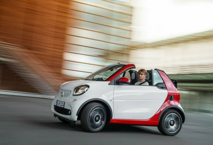 Smart Fortwo cabrio 1.0 52kW Business Solution