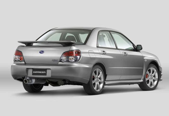 Subaru Impreza 4d 2.0R