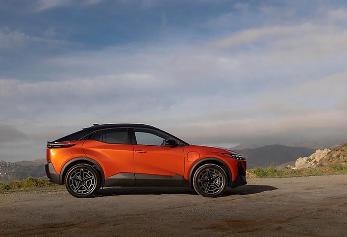 Subaru Uncharted 77 kWh 4E-xperience+ AWD