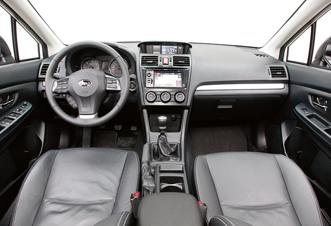 Subaru XV 2.0 Executive Lineartronic CVT