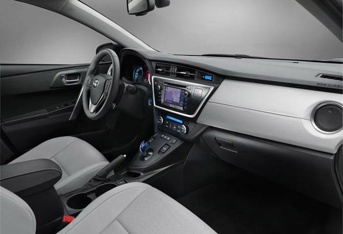 Toyota Auris 5p 1.8 VVT-i Hybride Lounge