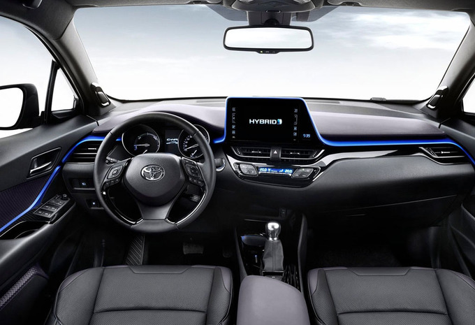 Toyota C-HR 1.8 VVT i-Hybrid C-Show Aut.