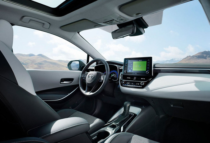 Toyota Corolla Touring Sports 1.8 Hybrid Premium e-CVT
