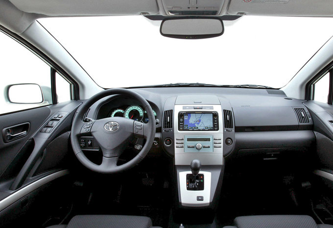 Toyota Corolla Verso 1.8 VVT-i Linea Sol 7pl.