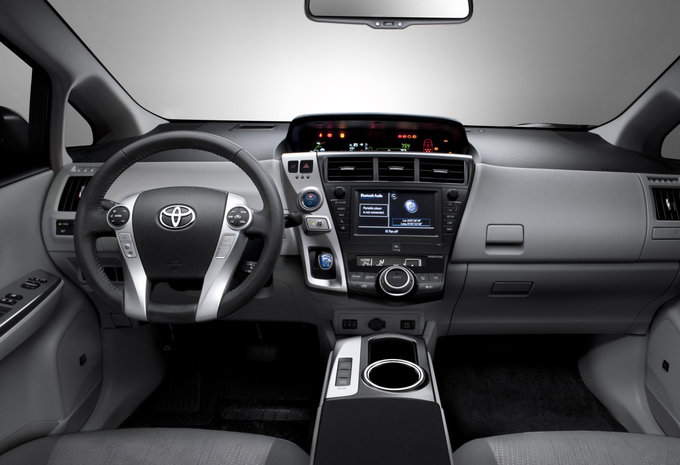 Toyota Grand Prius+ 1.8 VVT-i Hybrid Premium
