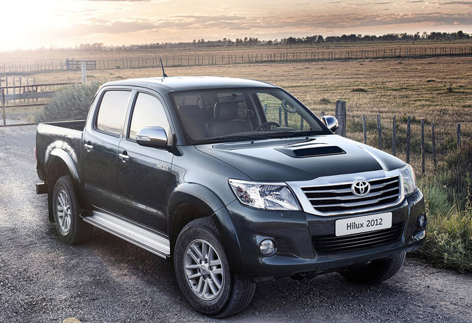 Toyota Hilux 4p 2.5 D-4D