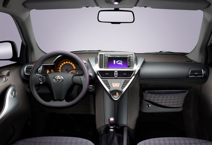 Toyota iQ 1.0 VVT-i Comfort Multidrive