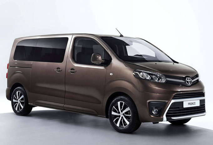 Toyota Proace Verso 4p 1.5D 88kW LWB Shuttle