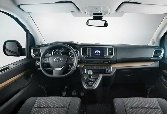 Toyota Proace Verso 5p 2.0D 90kW SWB MPV Aut.