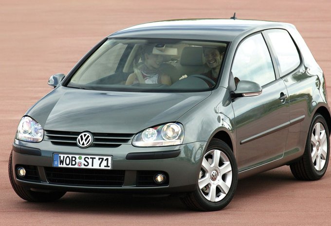 Volkswagen Golf V 3p 1.6 FSi Trendline