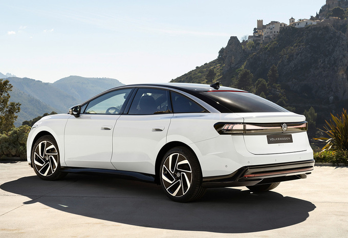 Performances Volkswagen ID 7 86kWh Pro S Business Premium Moniteur Performances Volkswagen ID 7 86kWh Pro S Business Premium Moniteur