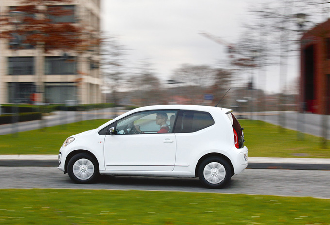 Volkswagen Up! 3d 1.0 MPi 55kW ASG Move up!