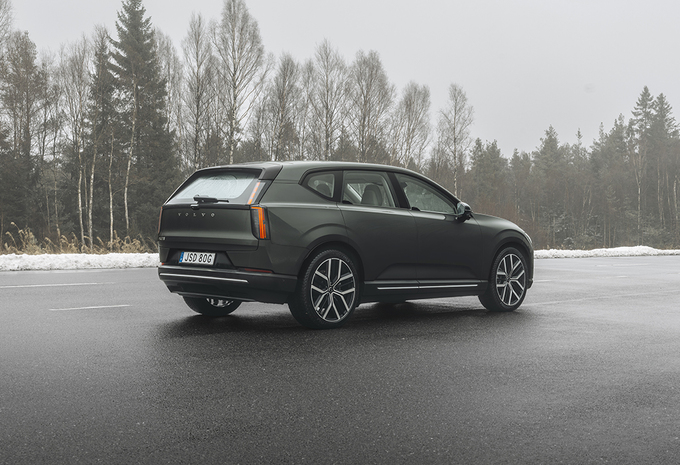 Volvo EX60 P6 Plus Launch Edition