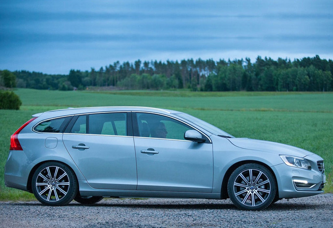 Volvo V60 D4 4x4 Geartronic Kinetic
