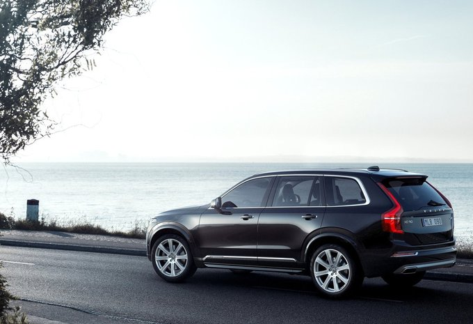 Volvo XC90 2.0 D5-ECO 4WD Geartronic Momentum 5PL.