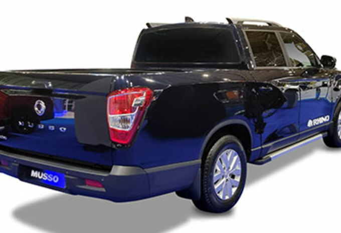 KGM Musso 4p 2.2 4x4 Aut. Blackline