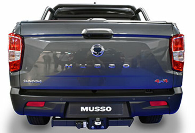 KGM Musso 4p 2.2 4x4 Aut. Blackline