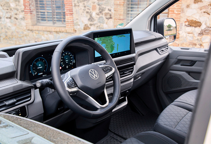 Volkswagen Transporter GBDC eHybrid KWB AUT 171 Kw