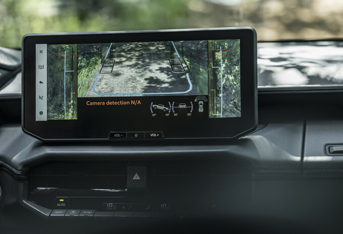 Review Toyota Hilux 2.8 Diesel Hybrid 48V (2026) - eerste test AutoGids 