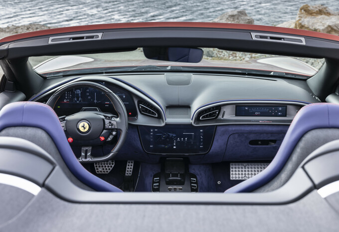 Review Ferrari Amalfi Spider (2026) - eerste test AutoGids