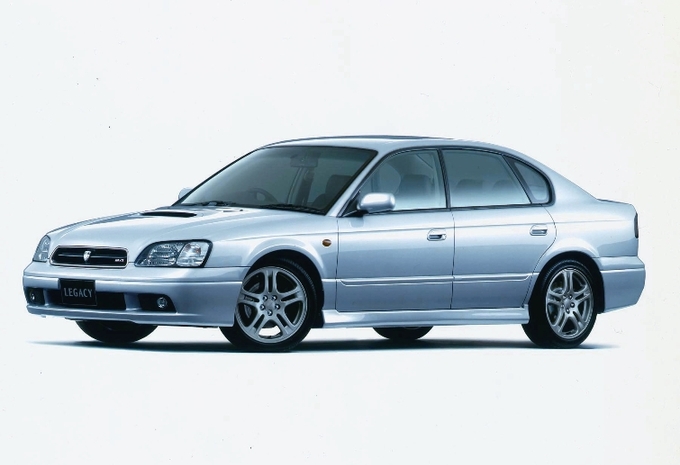 Twintig kaarsjes voor de Subaru Legacy #3