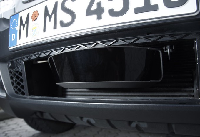 BMW Narrow-passage Assistance #3