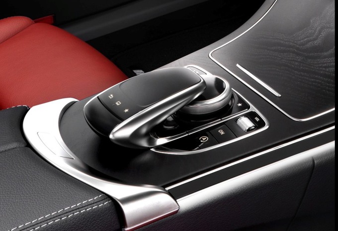 Premières infos sur la Mercedes Classe C #3