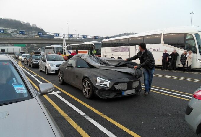 Toekomstige Mercedes AMG GT betrapt #8