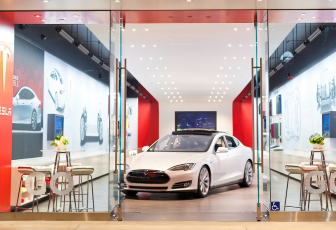 Daimler n'est plus actionnaire de Tesla #1